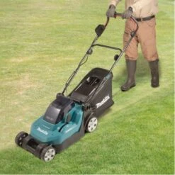 Tondeuse 36 V (2x18V) Makita DLM382CM2 + 2 Batteries 4 Ah + Chargeur Double -Outils De Jardin Soldes AFD 131548