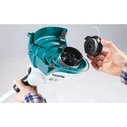 Coupe-herbe 18V Makita UR180DWE + 2 Batteries 1,5 Ah + Chargeur 5 Coupe-herbe 18V Makita UR180DWE + 2 Batteries 1,5 Ah + Chargeur – Image 3